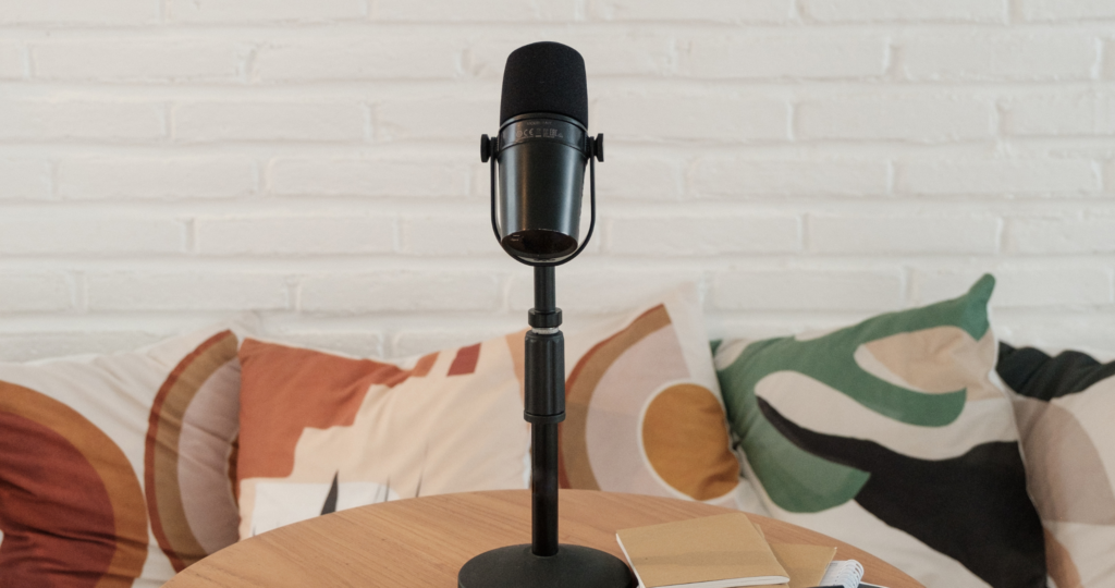 Agora temos um podcast